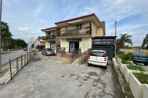 Villa a Aversa, Caserta, Aversa - € 560.000 | Ref: 1298 - foto 2