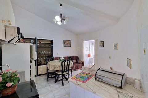 Villa i Seia, Guarda, Seia - € 37.500 | Ref: C0203-02382 - foto 2