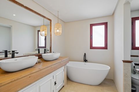 Villa a Marbella, Malaga, Marbella - € 2.575.000 | Ref: TA0510 - foto 16