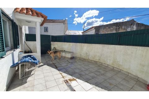 Villa a Almocageme, Lisbon, Almocageme - € 450.000 | Ref: 8433 - foto 3