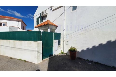 Villa a Almocageme, Lisbon, Almocageme - € 450.000 | Ref: 8433 - foto 17