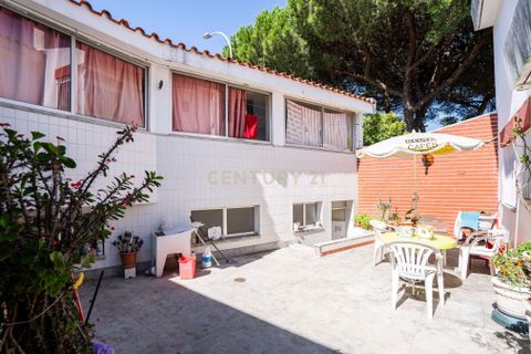 Villa i Amadora, Lisbon, Amadora - € 799.000 | Ref: C0263-01858 - foto 2