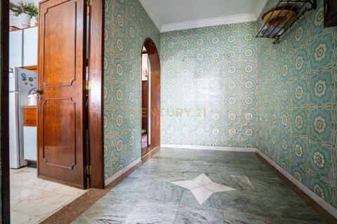 Villa i Amadora, Lisbon, Amadora - € 799.000 | Ref: C0263-01858 - foto 8