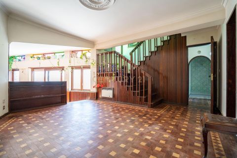 Villa i Amadora, Lisbon, Amadora - € 799.000 | Ref: C0263-01858 - foto 13