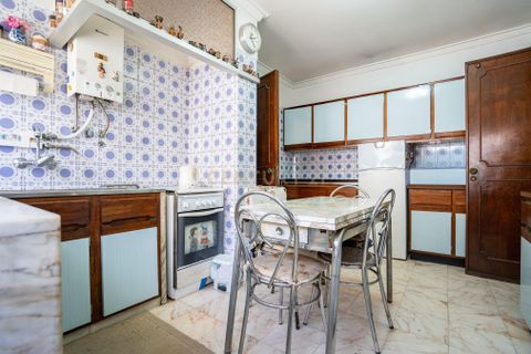 Villa i Amadora, Lisbon, Amadora - € 799.000 | Ref: C0263-01858 - foto 22