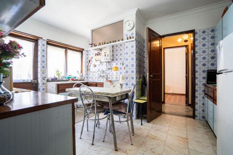 Villa i Amadora, Lisbon, Amadora - € 799.000 | Ref: C0263-01858 - foto 23