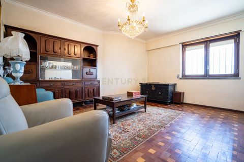 Villa i Amadora, Lisbon, Amadora - € 799.000 | Ref: C0263-01858 - foto 31