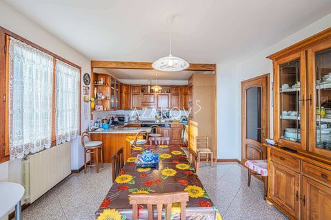 Villa i Vallecrosia, Imperia, Vallecrosia - € 850.000 | Ref: 5759 - foto 11