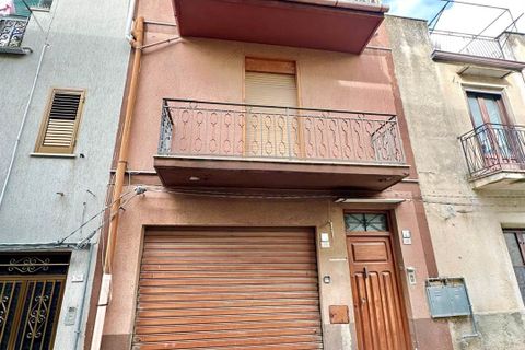 Villa i Chiusa Sclafani, Palermo, Chiusa Sclafani - € 25.000 | Ref: 8682RV15022 - foto 1