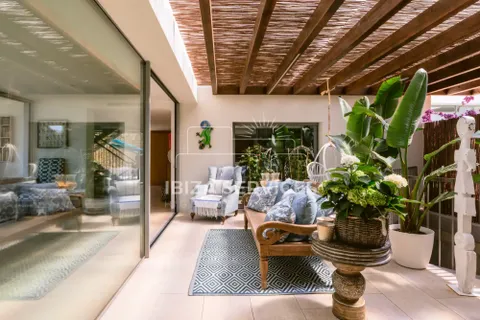 Villa a Cala Conta, Ibiza, Cala Conta - € 50.000/mes | Ref: CH53608 - foto 13