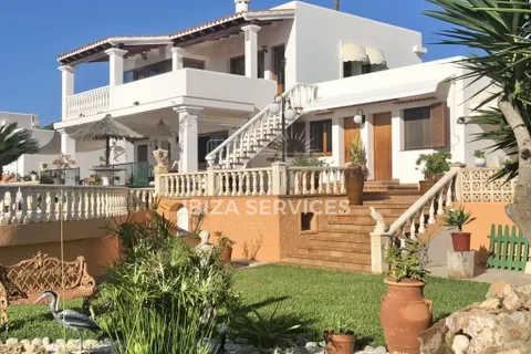 Villa i Sant Josep de sa Talaia, Ibiza - foto 1