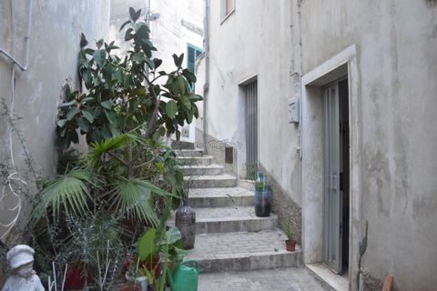 Villa i Modica, Ragusa, Modica - € 55.000 | Ref: L 1954 - foto 2