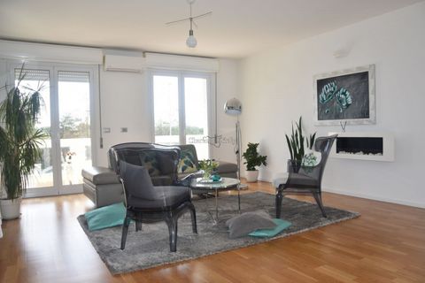 Villa a Vittoria, Ragusa, Vittoria - € 450.000 | Ref: SL 32 - foto 3