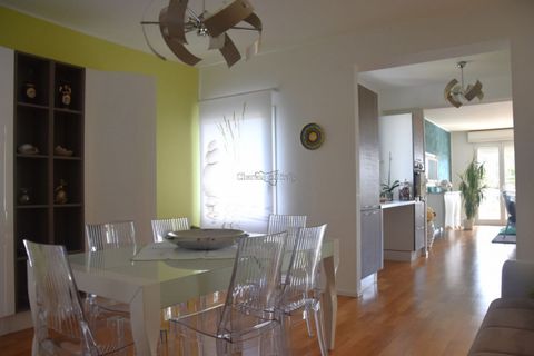 Villa a Vittoria, Ragusa, Vittoria - € 450.000 | Ref: SL 32 - foto 13