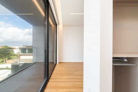 Villa i Canidelo, Porto, Canidelo - € 1.250.000 | Ref: EMC06 - foto 14