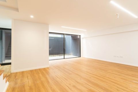 Villa i Canidelo, Porto, Canidelo - € 1.250.000 | Ref: EMC06 - foto 37