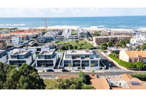 Villa i Canidelo, Porto, Canidelo - € 1.250.000 | Ref: EMC06 - foto 45