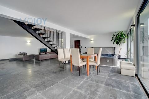 Villa i Oeiras, Lisbon, Oeiras - € 1.250.000 | Ref: MORTMJB001 - foto 28