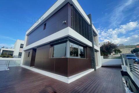 Villa i Oeiras, Lisbon, Oeiras - € 1.250.000 | Ref: MORTMJB001 - foto 5