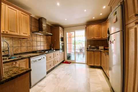 Villa i Mijas Costa, Malaga, Mijas Costa - € 900.000 | Ref: 428-03636E - foto 16