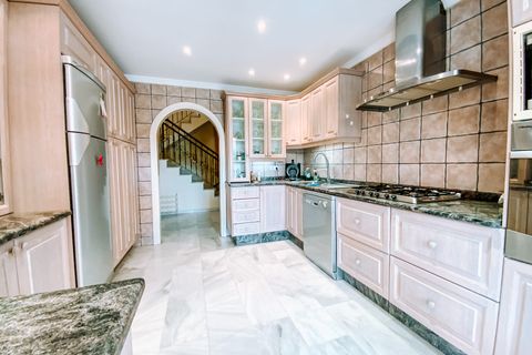 Villa i Mijas Costa, Malaga, Mijas Costa - € 900.000 | Ref: 428-03636E - foto 24