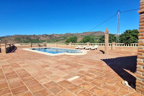 Landejendom i Velez Malaga, Malaga, Velez Malaga - € 695.000 | Ref: XL4448 - foto 30