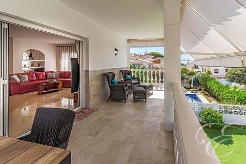 Villa i Velez Malaga, Malaga, Velez Malaga - € 1.100.000 | Ref: XL4327 - foto 10