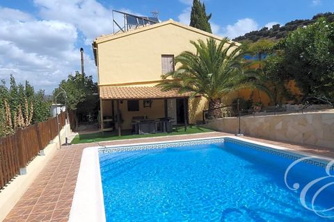 Villa a Iznajar, Cordoba, Iznajar - € 477.000 | Ref: XL3899 - foto 2
