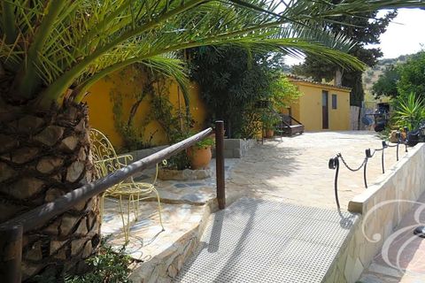 Villa a Iznajar, Cordoba, Iznajar - € 477.000 | Ref: XL3899 - foto 4