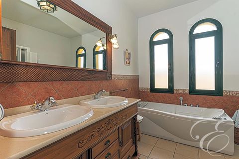 Villa i Archidona, Malaga, Archidona - € 890.000 | Ref: XL3853 - foto 18