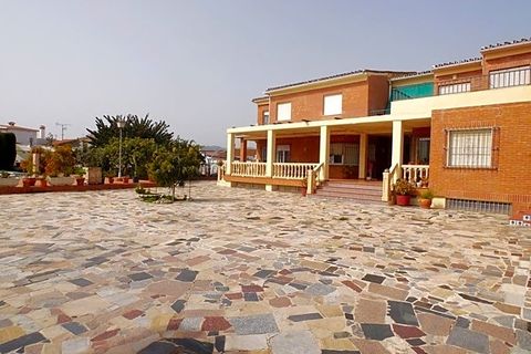 Villa i Velez Malaga, Malaga, Velez Malaga - € 600.000 | Ref: XL2000 - foto 8