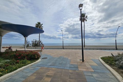 Leilighet i Estepona, Malaga, Estepona - € 330 000 | Ref: R4883365 - foto 8
