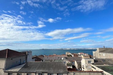 Duplex i Marseille, Bouches-du-Rhone, Marseille - € 1.090.000 | Ref: 0O9A-3HD-UHL - foto 1