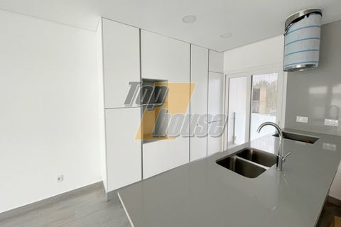 Rækkehus i Corroios, Setubal, Corroios - € 555.000 | Ref: THC6730A - foto 2