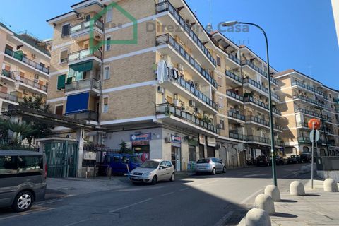 Lejlighed i Naples, Naples, Naples - € 175.000 | Ref: Via Ponti rossi - foto 3