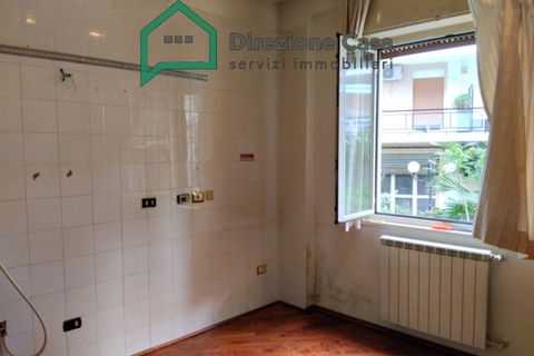 Lejlighed i Naples, Naples, Naples - € 175.000 | Ref: Via Ponti rossi - foto 14