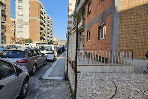 Erhvervsejendom i Bari, Bari, Bari - € 125.000 | Ref: 36 - foto 4