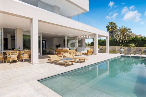 Villa a Marbella, Malaga, Marbella - € 2.950.000 | Ref: 192742 - foto 26