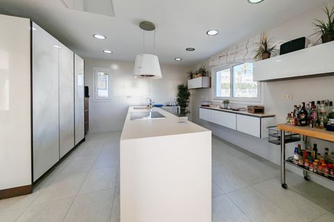 Villa i Marbella, Malaga, Marbella - € 2.285.000 | Ref: BEMV1462 - foto 13