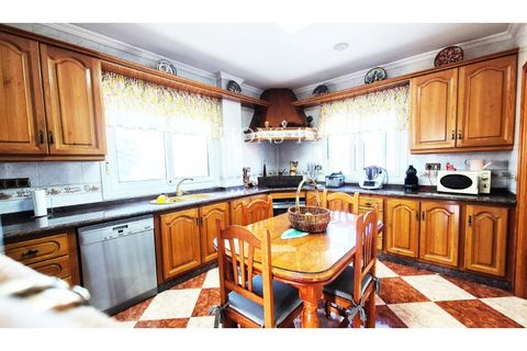 Villa in Benajarafe, Malaga, Benajarafe - € 1.500.000 | Ref: XAL_302 - foto 23