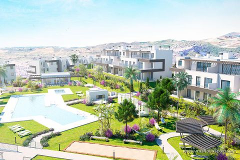 Leilighet i Estepona, Malaga, Estepona - € 566 000 | Ref: N-4107659 - foto 2
