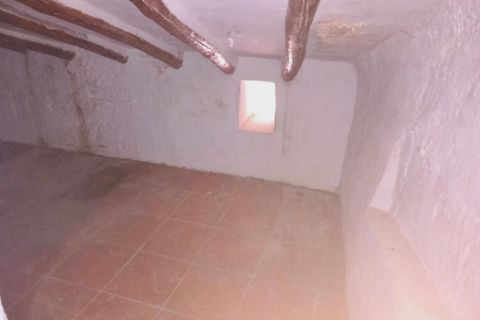 Byhus i Alcaudete, Jaen, Alcaudete - € 35.000 | Ref: Casa Spring - foto 19