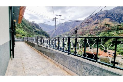 Villa a Camara de Lobos, Madeira, Camara de Lobos - € 400.000 | Ref: DEED/920 - foto 16