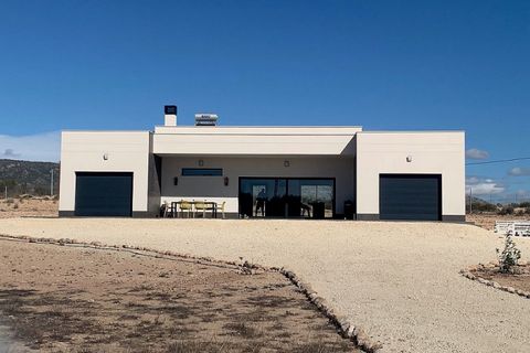 Villa a Pinoso, Alicante, Pinoso - € 359.000 | Ref: IVD13711 - foto 32