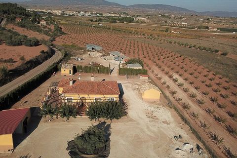Villa i Pinoso, Alicante, Pinoso - € 370.000 | Ref: IVD13588 - foto 2