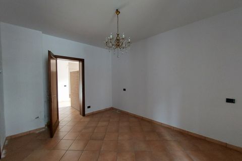 Villa i Lendinara, Rovigo, Lendinara - € 135.000 | Ref: ABL 222 - foto 6