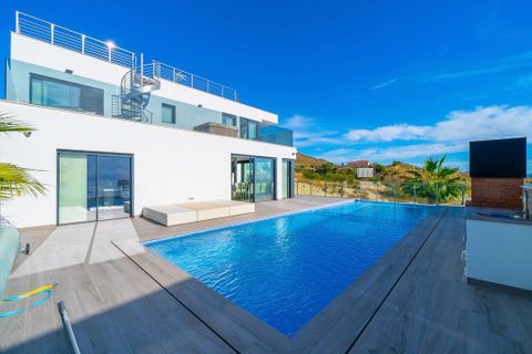 Villa a Finestrat, Alicante, Finestrat - € 1.260.000 | Ref: 00785A - foto 3