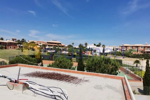 Villa i Carvoeiro, Faro, Carvoeiro - € 1.500.000 | Ref: V4-06 (PR-070) - foto 1