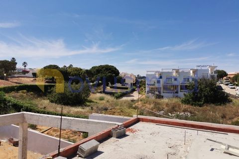 Villa i Carvoeiro, Faro, Carvoeiro - € 1.500.000 | Ref: V4-06 (PR-070) - foto 3