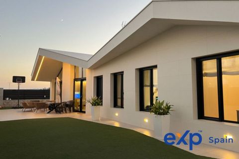 Villa i Nules, Castellon, Nules - € 500.000 | Ref: EXP12617/8930 - foto 1